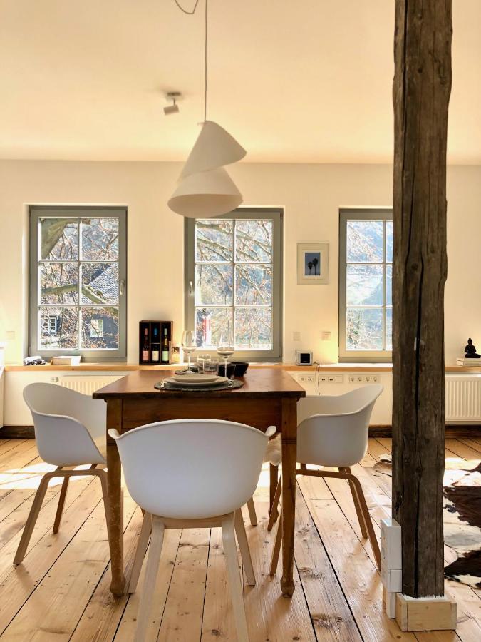 Ferienwohnung Weingut Villa Huesgen Am Moenchhof Трабен-Трарбах Экстерьер фото