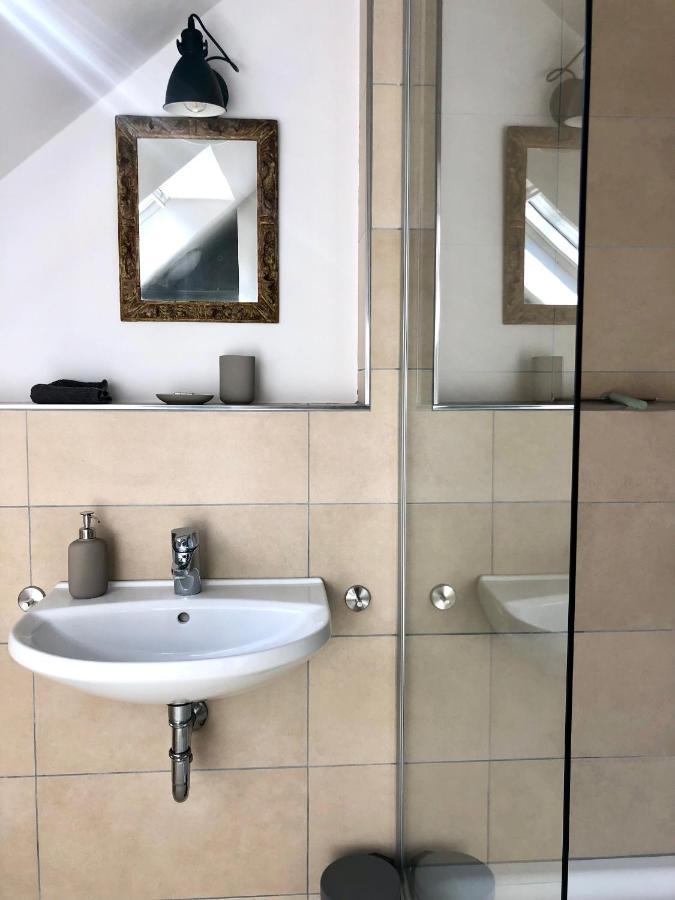 Ferienwohnung Weingut Villa Huesgen Am Moenchhof Трабен-Трарбах Экстерьер фото