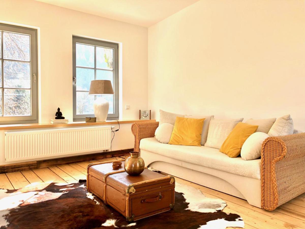 Ferienwohnung Weingut Villa Huesgen Am Moenchhof Трабен-Трарбах Экстерьер фото